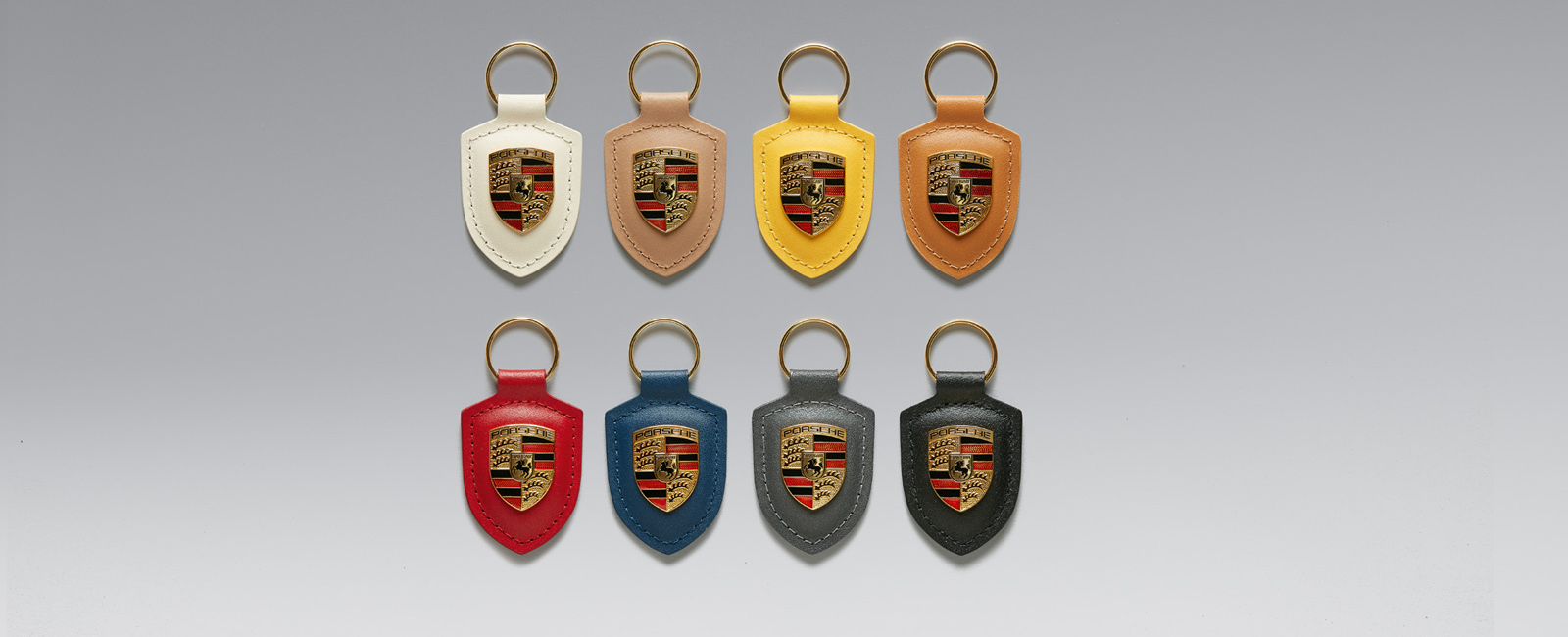 Коллекция брелоков Porsche Driver’s Selection. Выберите свой стиль. Коллекция брелоков Porsche Driver’s Selection. Выберите свой стиль.