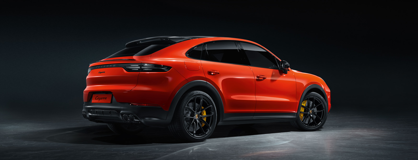 Заказ можно сделать уже сейчас: новый Cayenne S Coupé мощностью 440 л.с. Заказ можно сделать уже сейчас: новый Cayenne S Coupé мощностью 440 л.с.